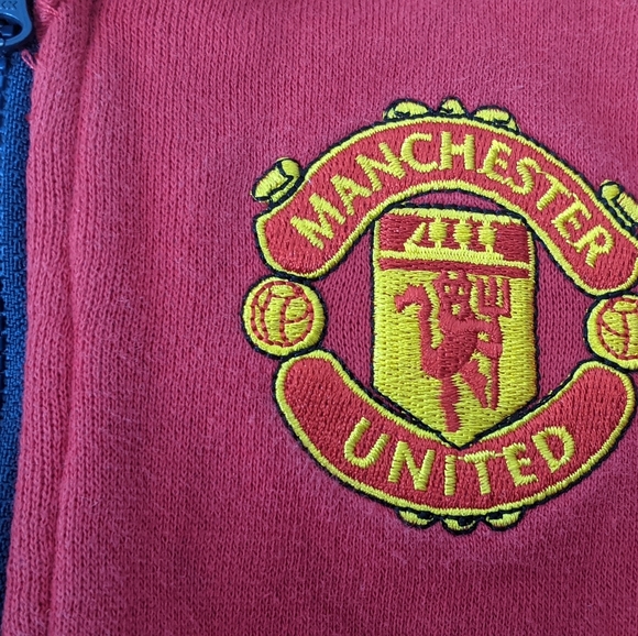 Manchester United Sweatshirt Hoodie Size 2 - 3 Years - Picture 2 of 8